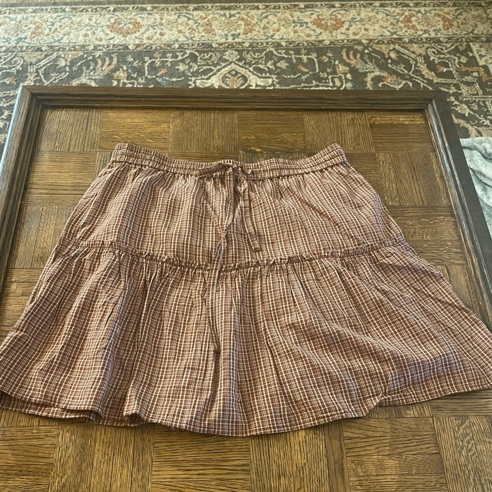 Loft skirt drawstring, and ruffles